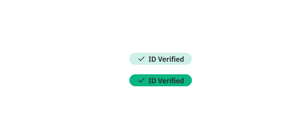 Badges with icon+label.